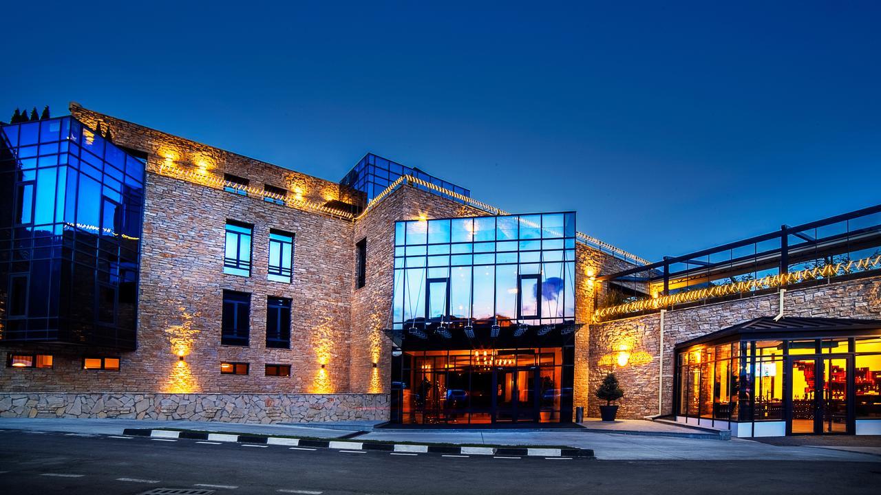 Porta Caucasia Kazbegi Ngoại thất bức ảnh